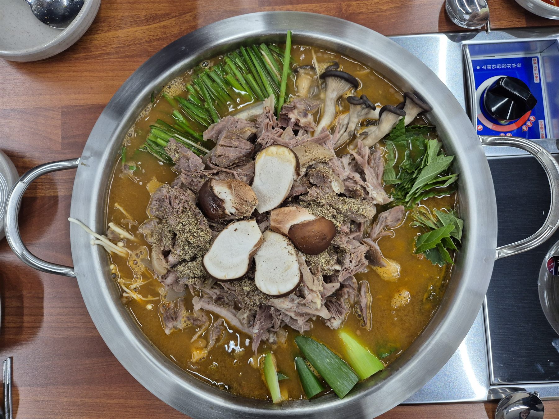 서원주가든 흑염소 전골 메인배너